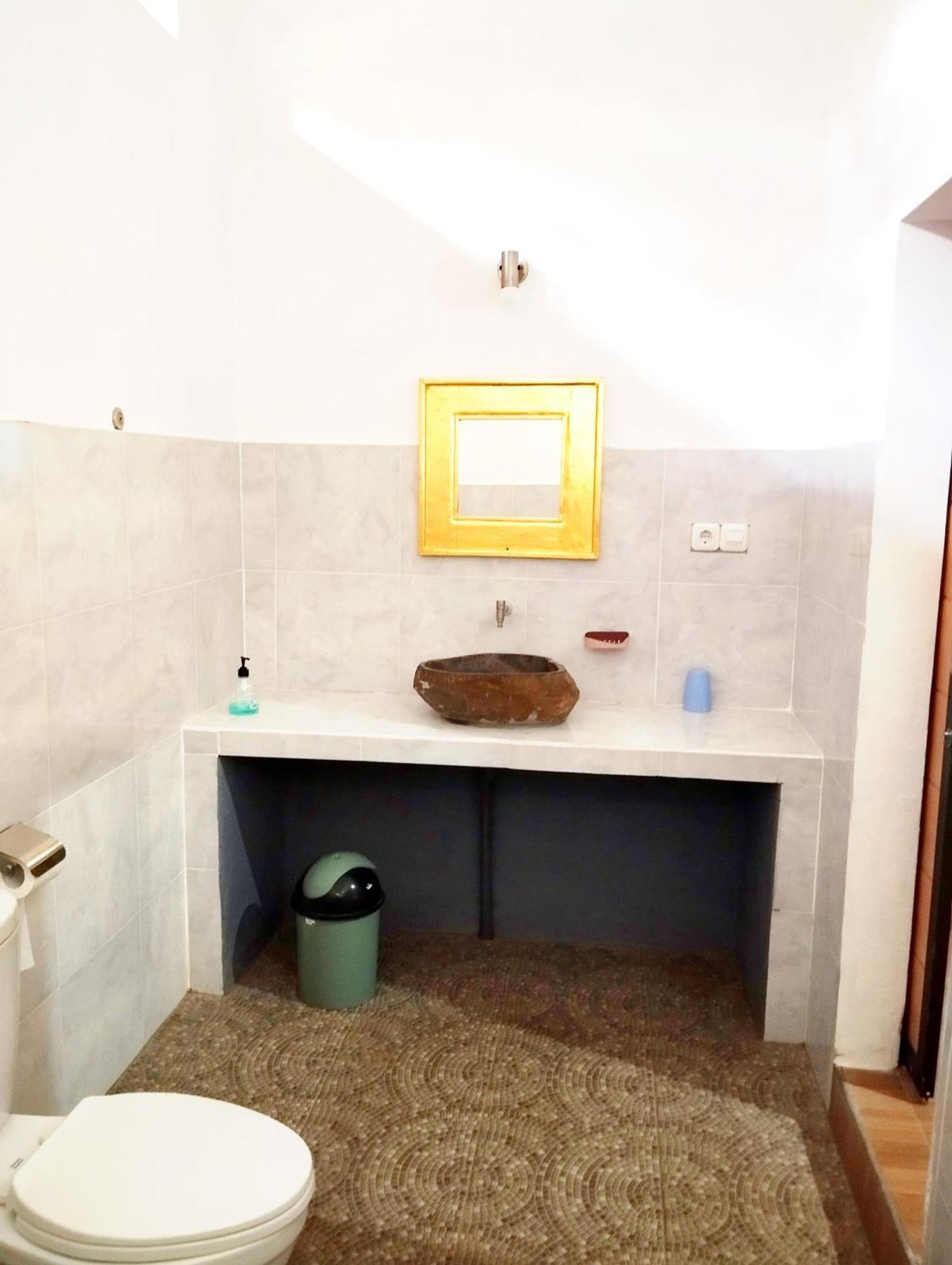 Tunjung Guest House Lovina Beach Pabean Buleleng Zewnętrze zdjęcie